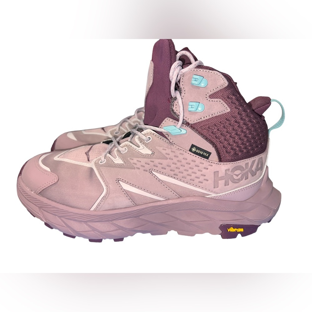 Hoka Women’s Anacapa Mid GTX Color: Elderberry/Grape Wine Size 10B New In Box
